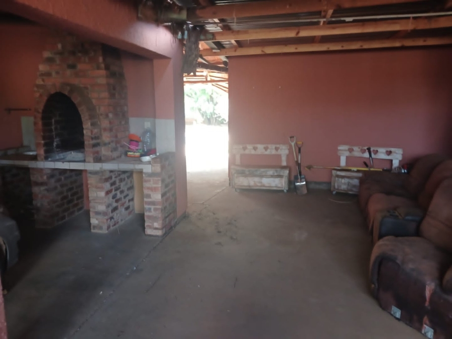 4 Bedroom Property for Sale in Meiringspark Ext 4 North West